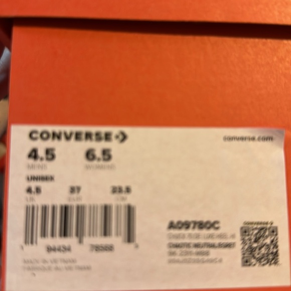 NWT Converse Chuck 70 De Luxe Heel Satin - Picture 15 of 16